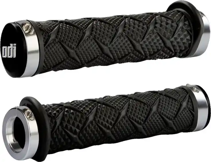 Gripy MTB ODI X-Treme Lock-On Bonus Pack Black/Silver Zlevněný