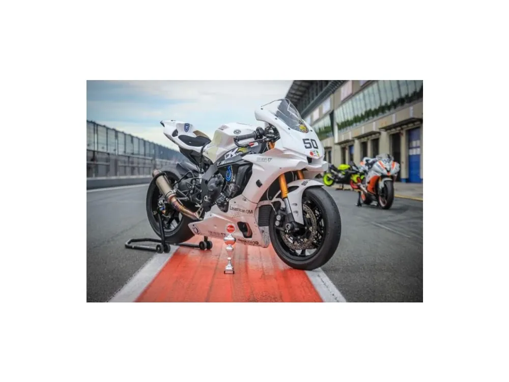 Laděný výfuk COBRA SP2 Slip-on Yamaha YZF R1 / M 2015-2020 Ověřený