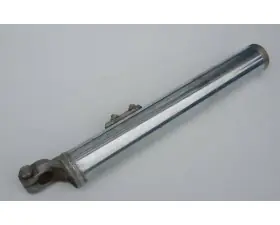 KLUZÁK PŘEDNÍ VIDLICE CHROM - PRAVÝ - ČZ 250/471 - ORIG. (ULOŽENKA) Must-Have