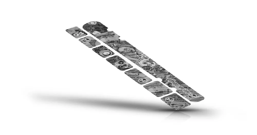 Expresní Doručení Samolepy na rám a zadní stavbu RIE SEL DESIGN Carbon Stickerbomb ultra black